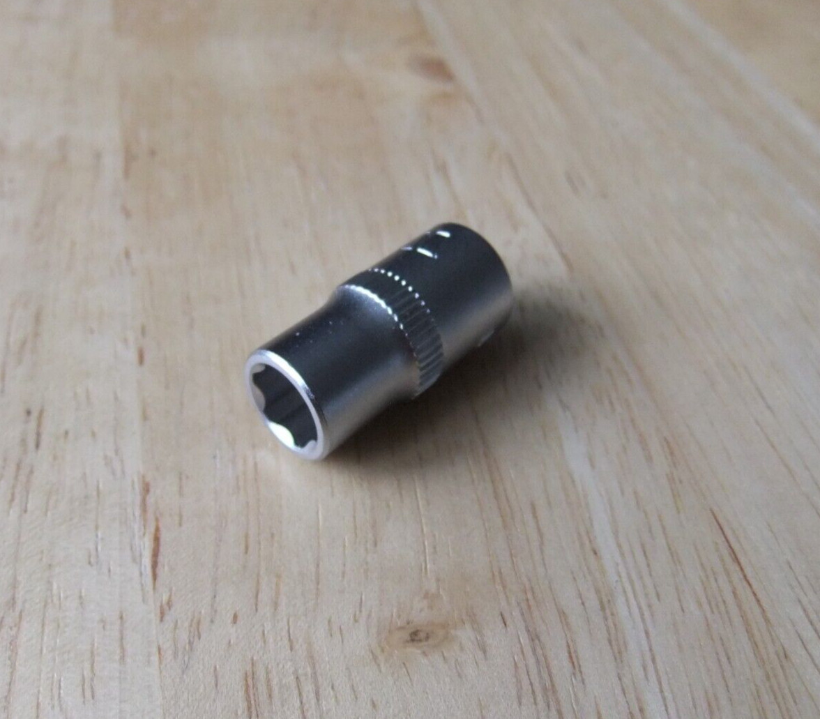 Welzh Werkzeug 7mm x 1/4 Drive Chrome Vanadium Socket – 24mm Long