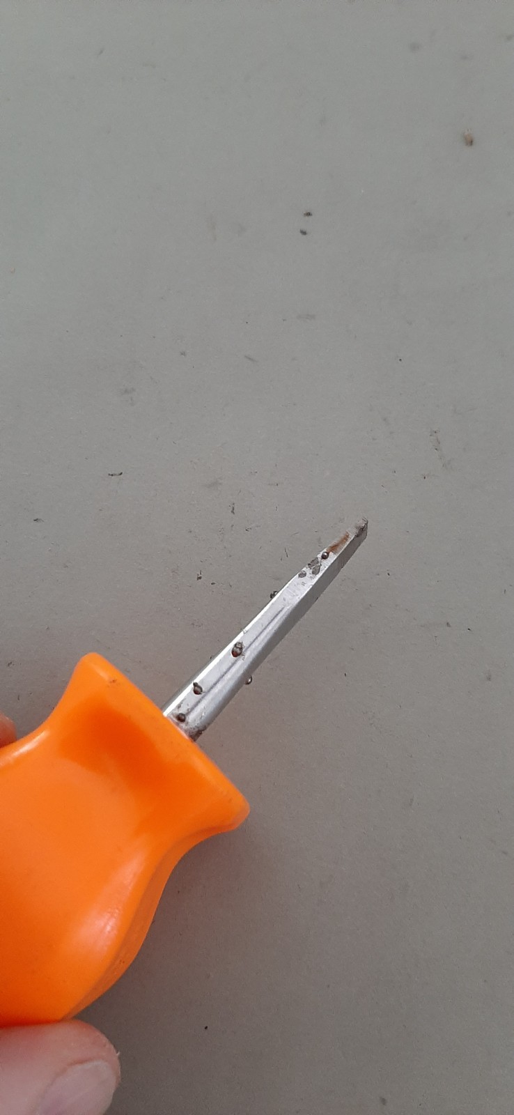 Snap-on SDD1 Orange Hard Handle Stubby Screwdriver Flat Head Tip Slotted READ!!