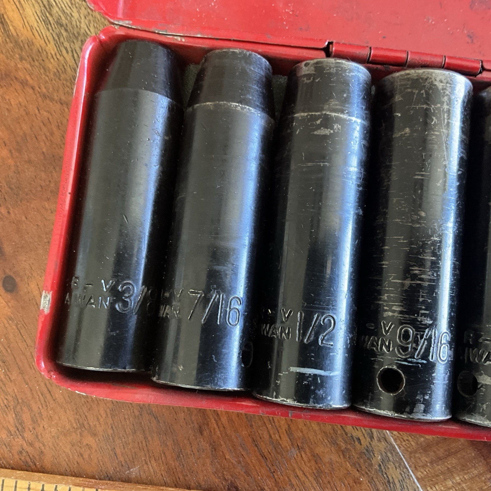 Vintage 11 Piece 1/2″ Square Drive Deep Impact Socket Set w Case 1″ to 3/8″