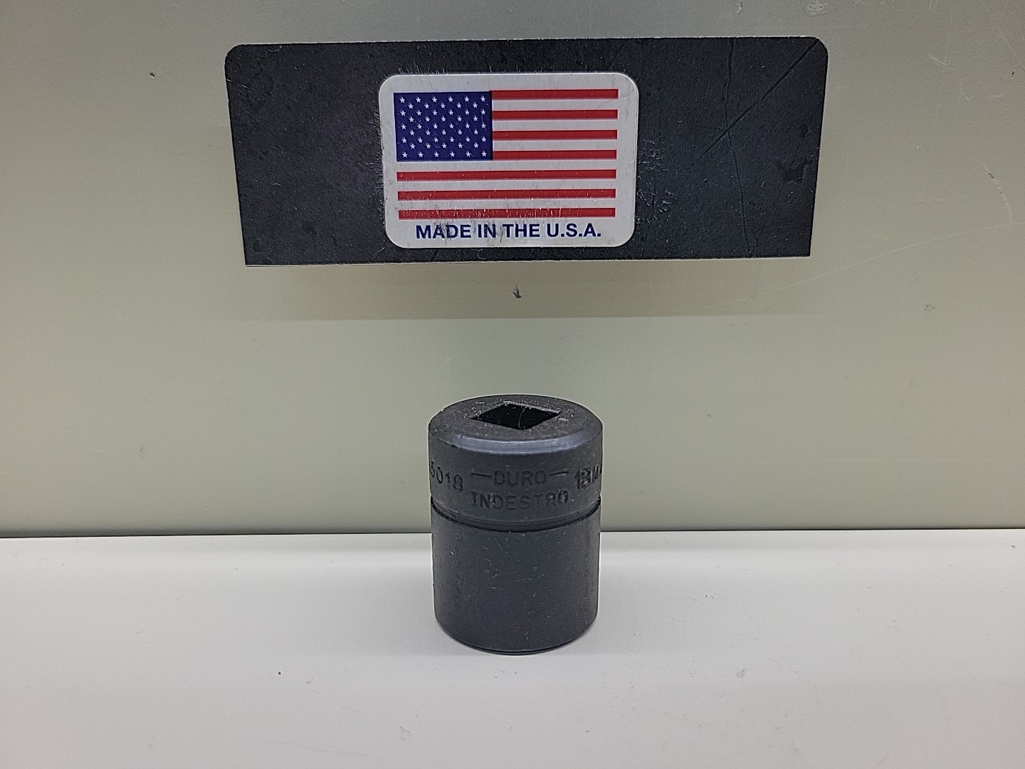 Duro Indestro 18mm IMPACT Socket 3/8 Drive 6 point 45018 New Old Stock USA