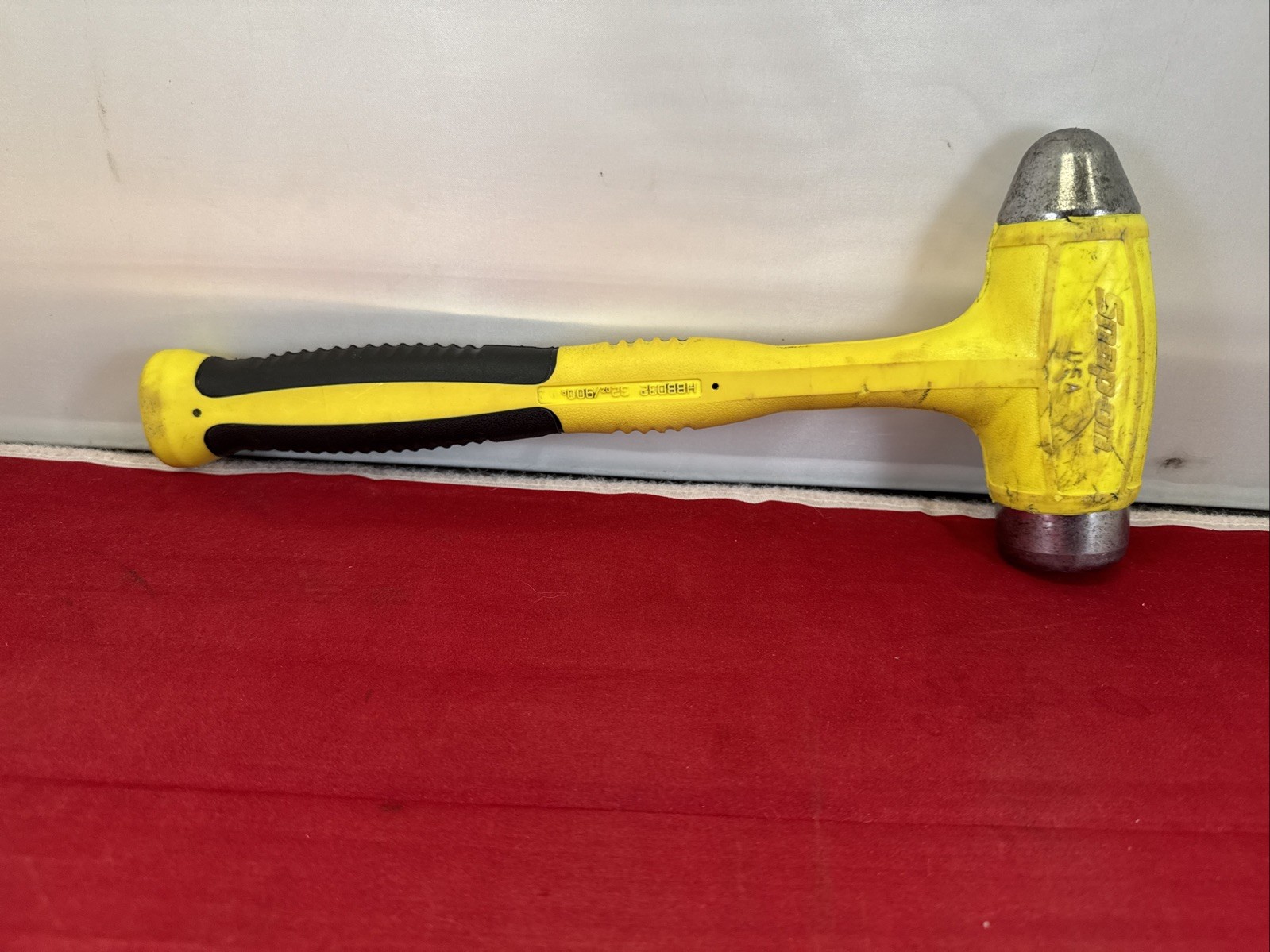Snap On Tools HBBD32 32oz Dead Blow Ball Peen Hammer Yellow/Soft Grip