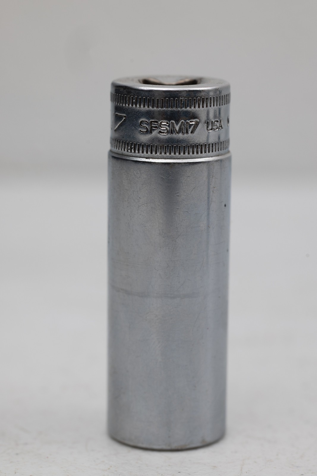 Snap-On SFSM17 17mm Deep flank drive 3/8″ Socket 6 Point chrome snapon metric