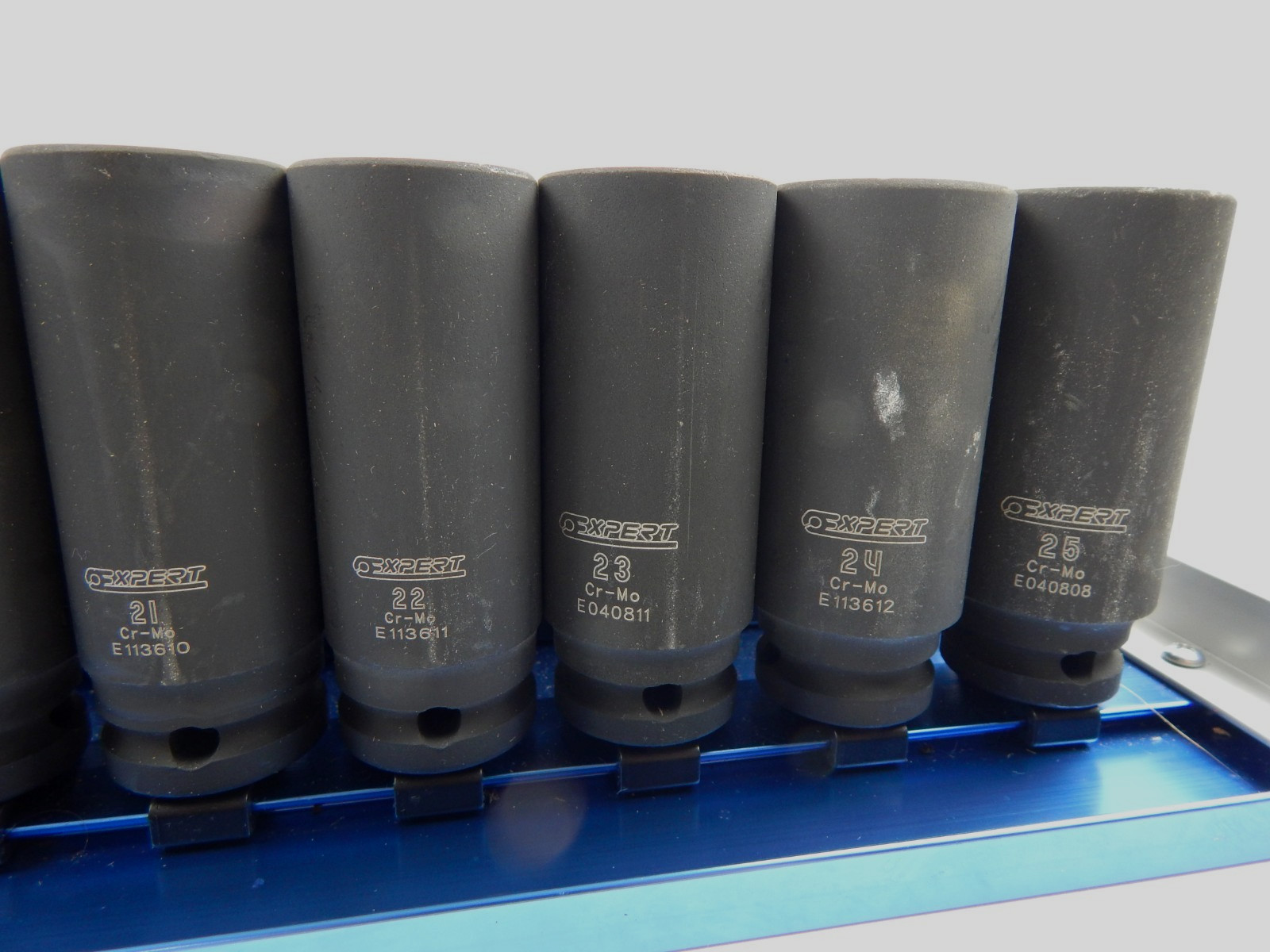 Expert by MAC Tools 26pc 1/2″ Drive Metric 10-36mm Deep Impact Socket Set + Tray