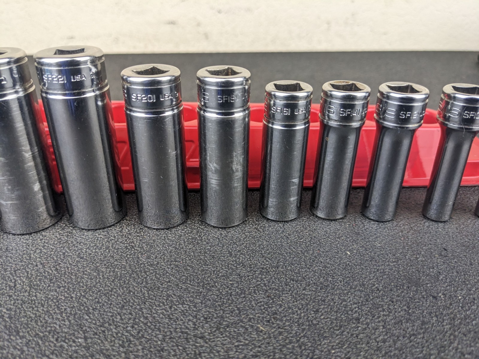 #bm187 Snap-on Tools USA 3/8″ Drive SAE 12 Point Deep Chrome Socket Set 211SFY