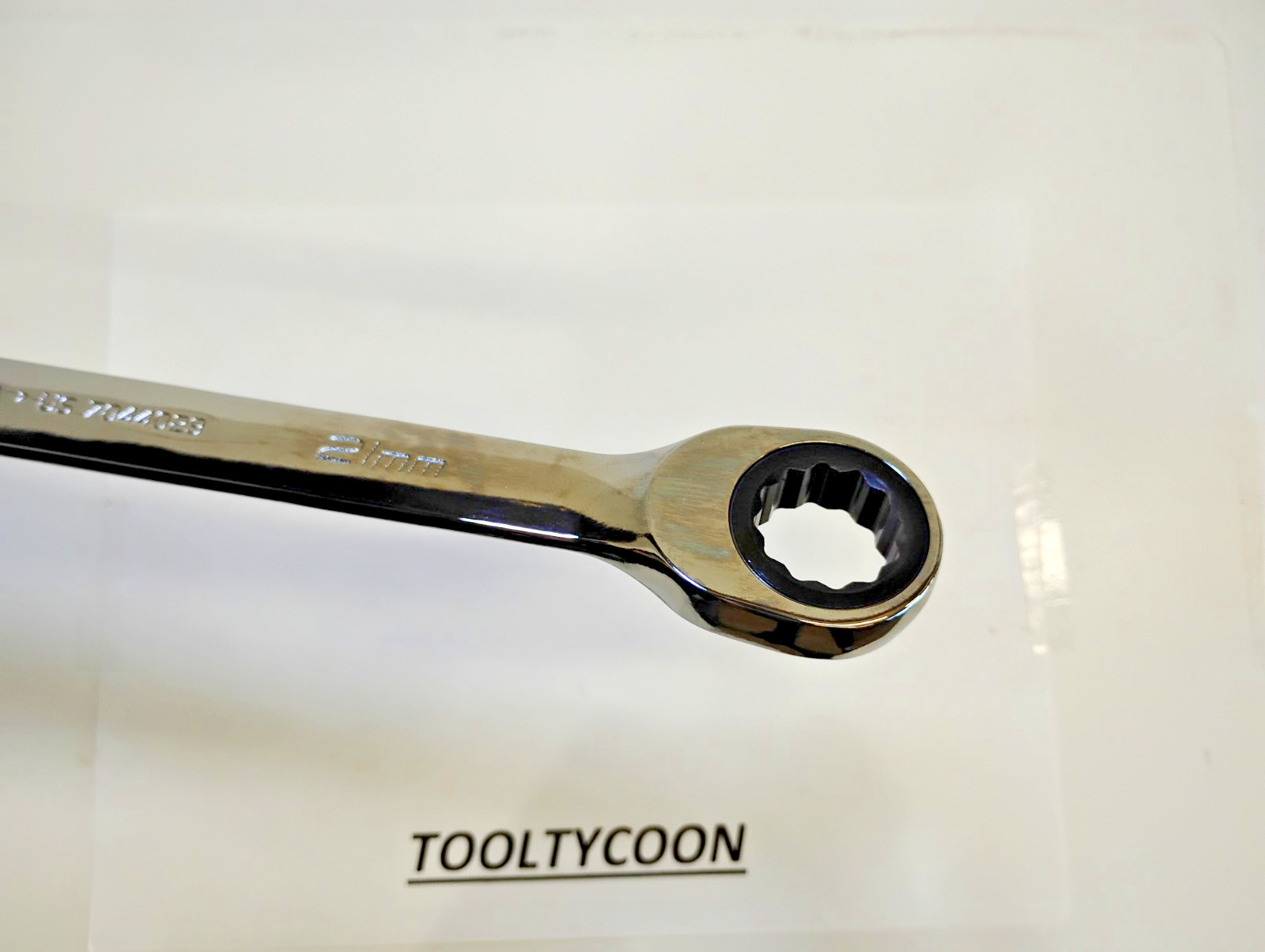 Snap-on Tools NEW 21mm Metric 0° Non-Reversing Ratcheting Combo Wrench SOXRM21A