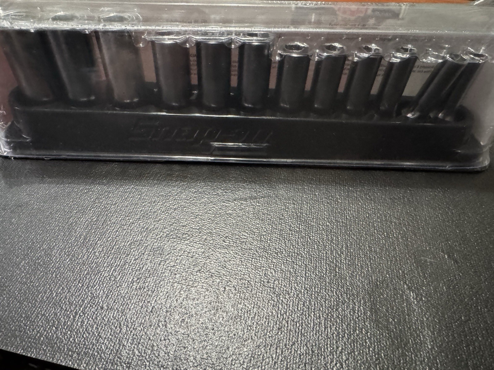 12 pc 3/8″ Drive 6-Point Metric Flank Drive Deep Socket Set (8-19 mm)