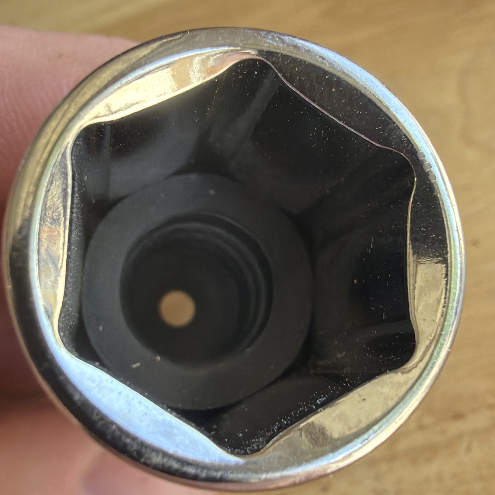 Craftsman 18mm Spark Plug Socket 3/8″ Drive 6 Point Easy Read S-AD 50728
