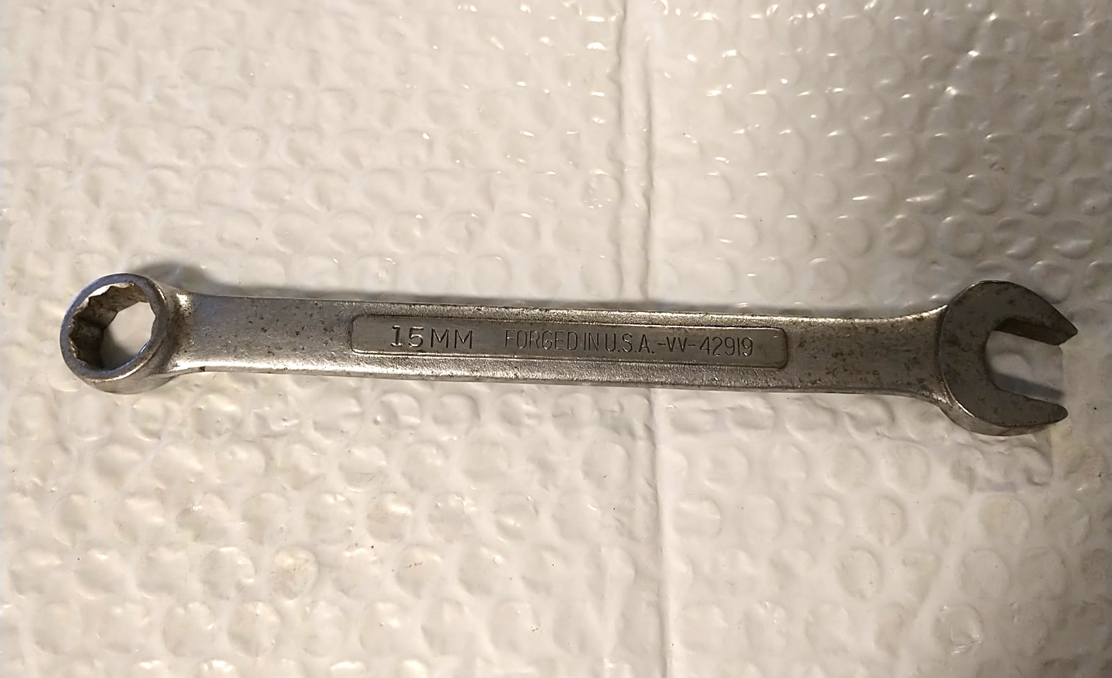 CRAFTSMAN TOOLS USA VV42919, 15MM. COMBINATION WRENCH, 7.75″ LONG, 12 POINT.