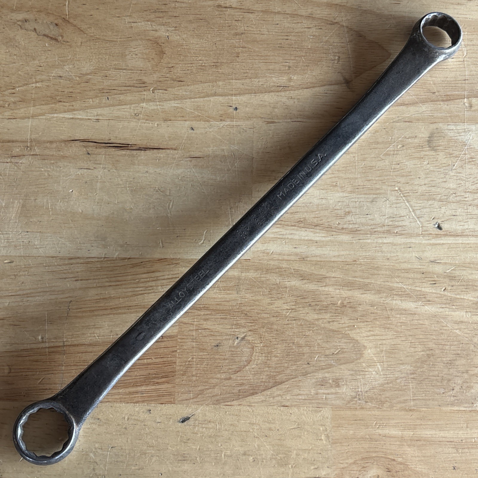 Vlchek Tools 5/8″ x 3/4″ Offset Double Box End Wrench 12 Point WBH2024 Vtg USA