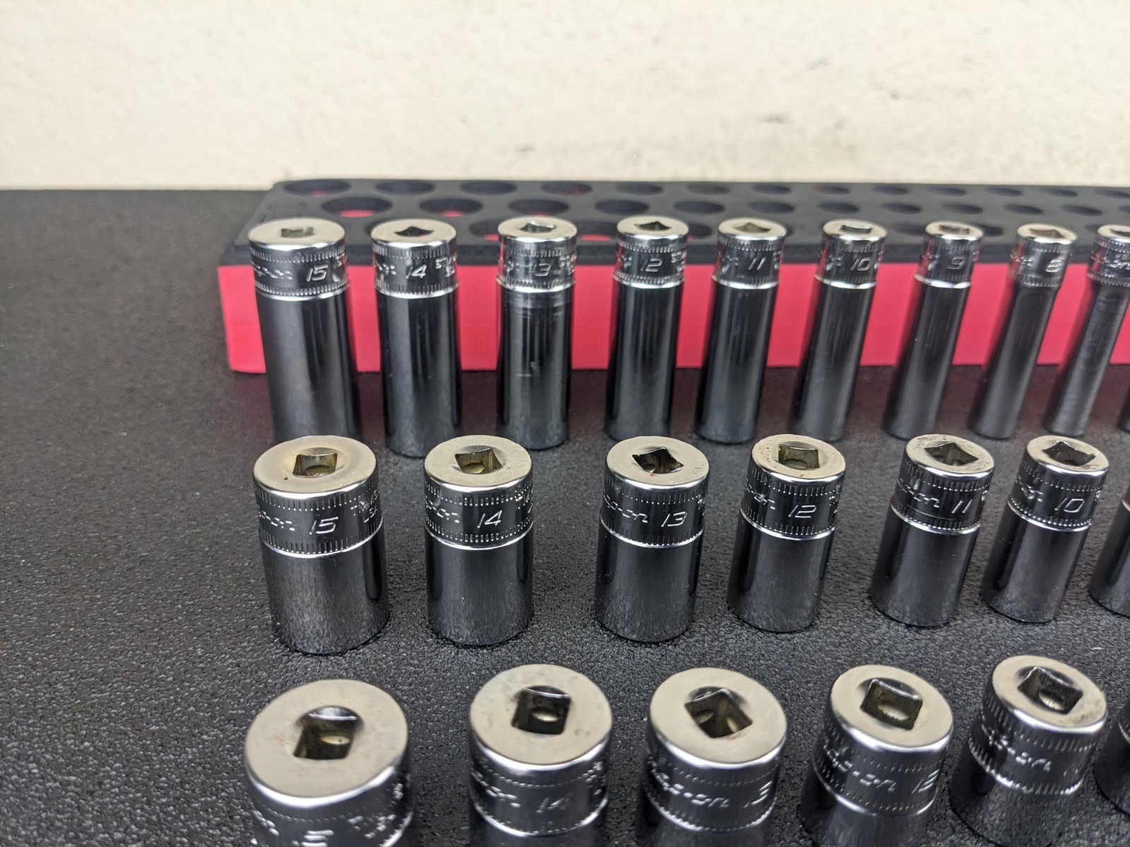 #bn381 Snap-On Tools 142STMMSYFR1 42pc 1/4″ Drive 6-Point Metric Foam Socket Set