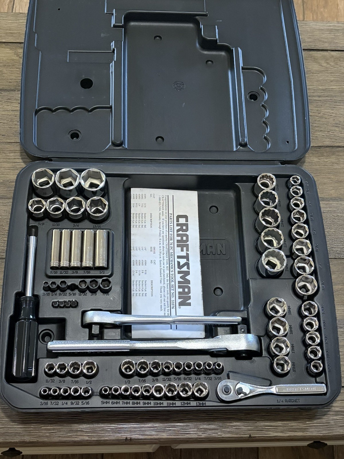 Craftsman 76 pc Mechanic Socket Ratchet Tool Metric Inch Set Case 33576 USA Made