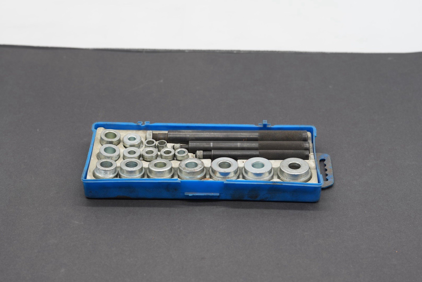 Snap On Bushing Driver Standard 22-Pieces Set With Storage Case A157C