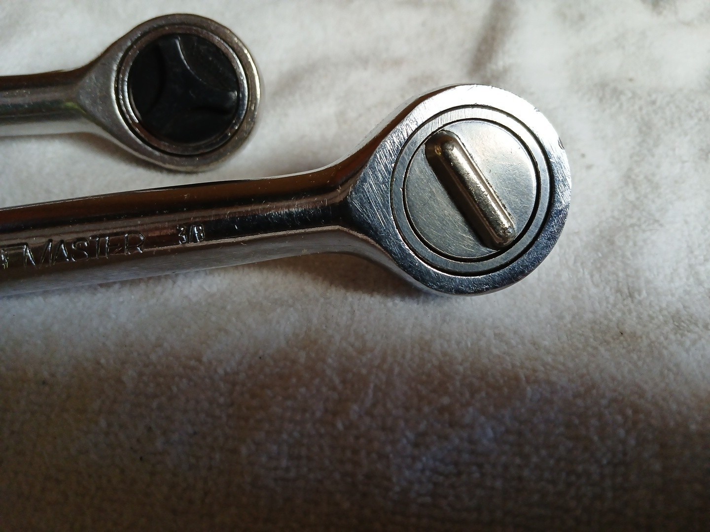 Lot Of 2 Ratchets Both 3/8″ One Forge Master, Onle Unbranded