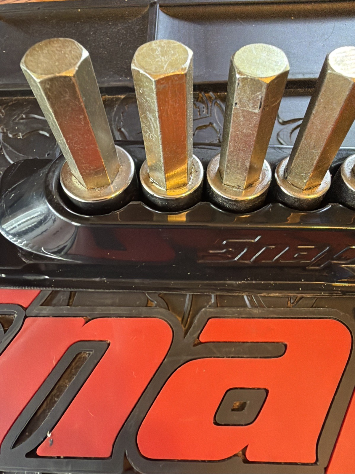 Snap-On 211EFAMY 11pc Drive Hex Bit Socket Set Metric Excellent Used Cond 4-14mm