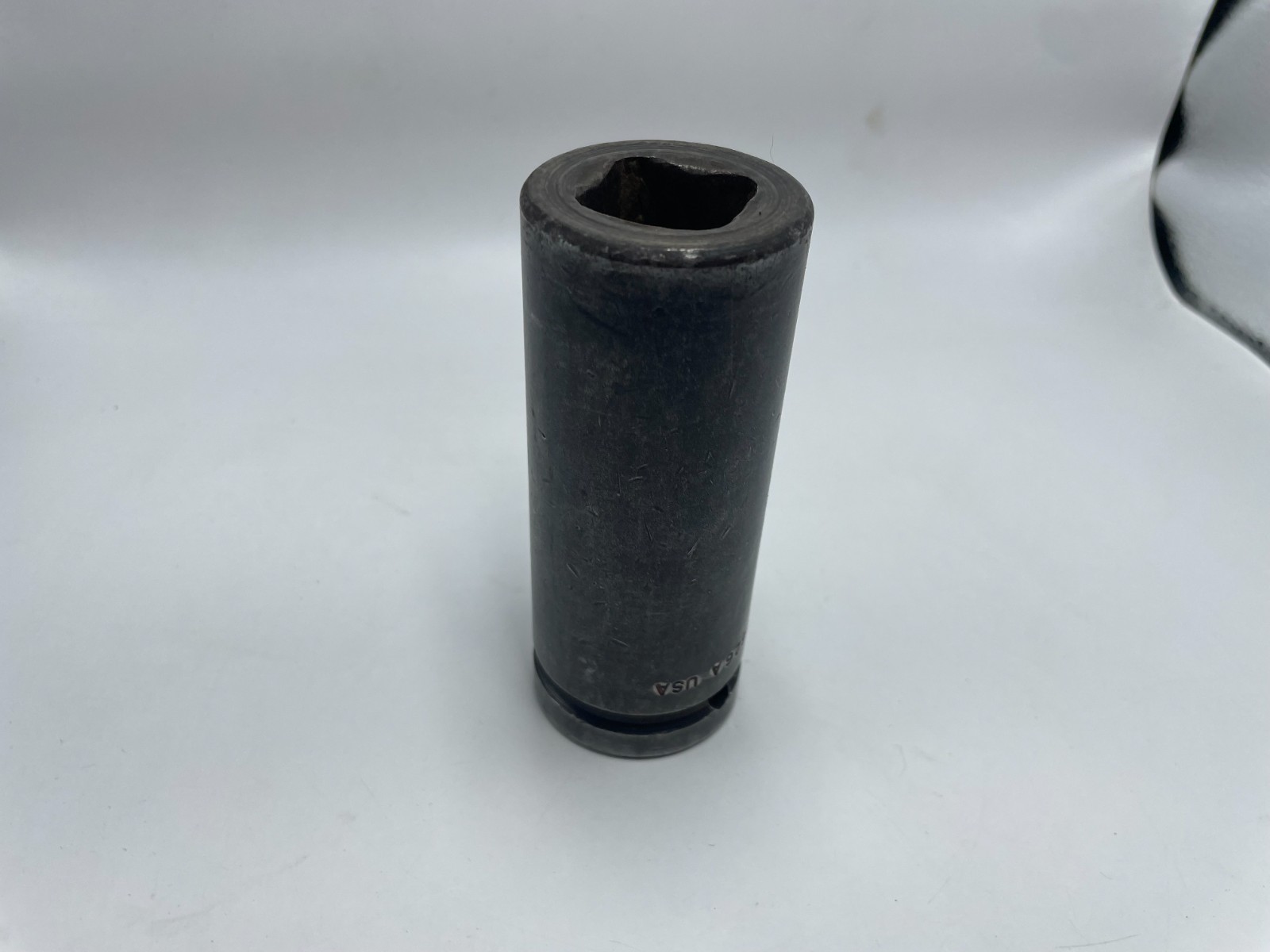 Snap-on Tools USA 3/4″ Drive 13/16″ Square Budd Wheel Impact Socket BW626A