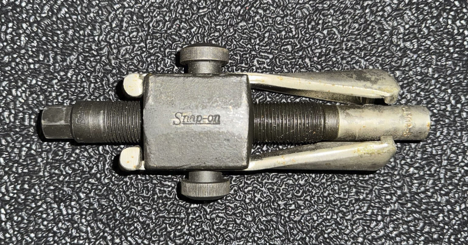 Snap on Tools USA Power Steering Alternator Pulley Puller CJ-112-B2, CJ 83-3