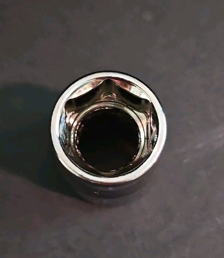 Northern 3/8 Drive 11mm 6 Point Shallow Socket J