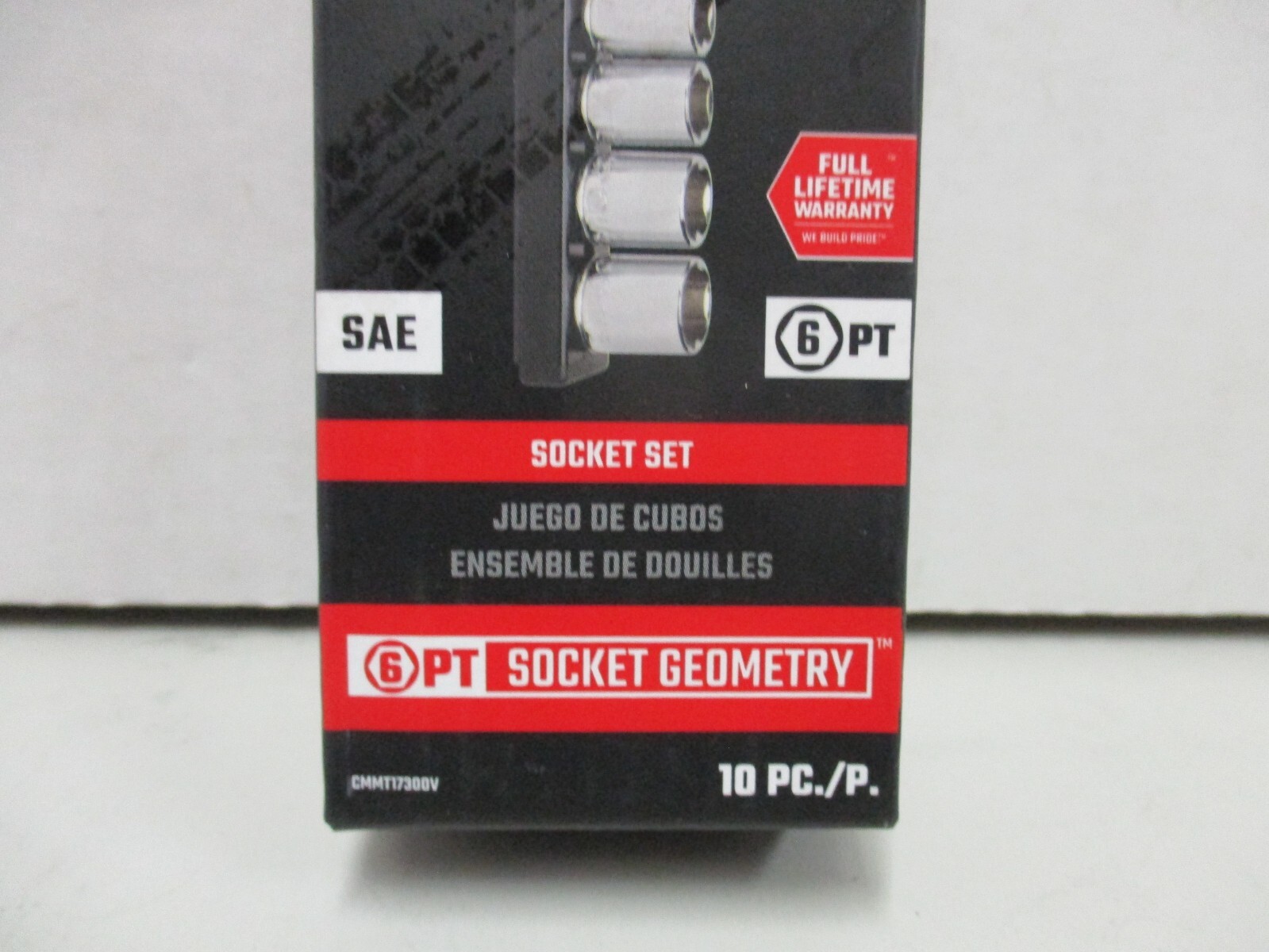 Craftsman V Series 1/4″ Dr. 6 Pt SAE Socket Set- Magnetic Rail CMMT17300V