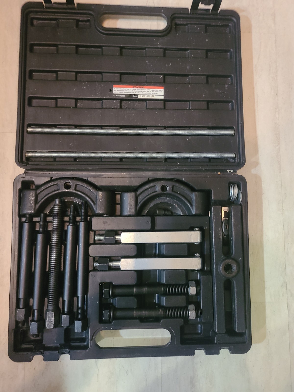 Pittsburgh Automotive Gear Puller Set Item 62958