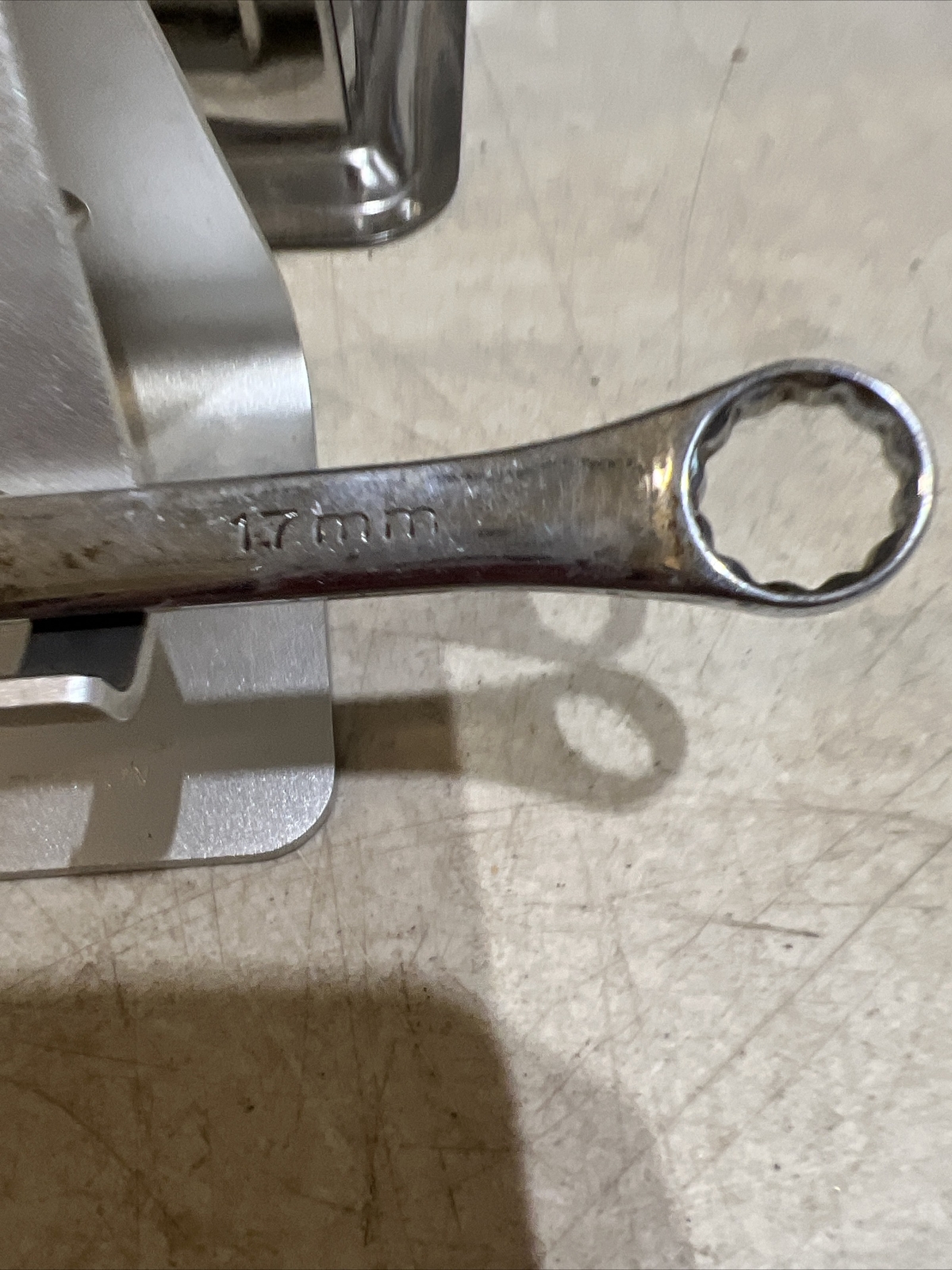 VINTAGE SK USA 17mm COMBINATION WRENCH 12pt 88317