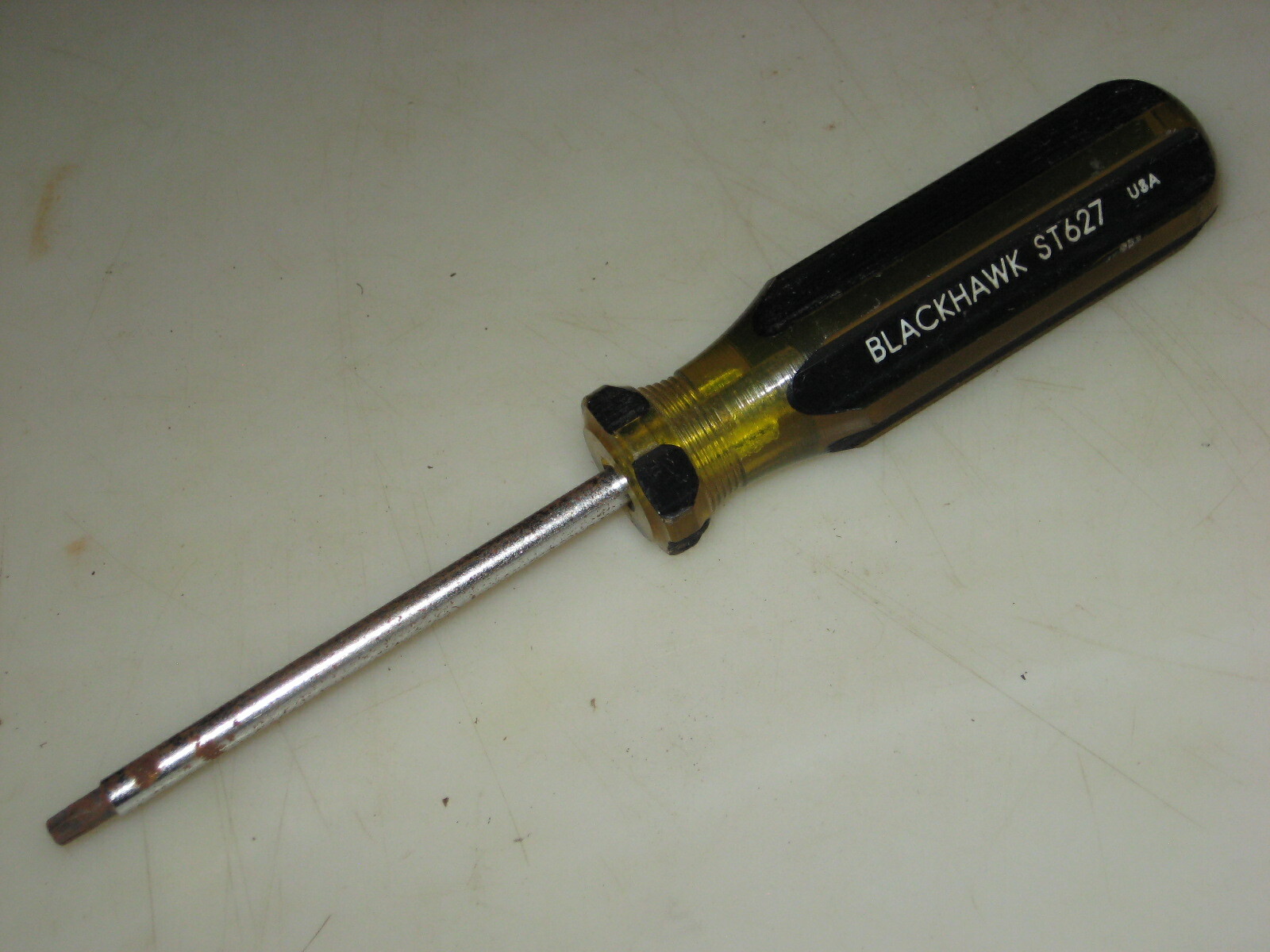 NEW T-27 TORX SCREWDRIVER (Black & Yellow Handle), USA, BLACKHAWK # ST-627
