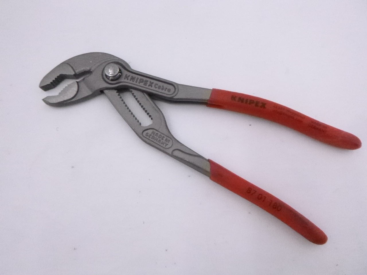 Knipex 7-1/4″ Tongue & Groove Pliers 87 01 180