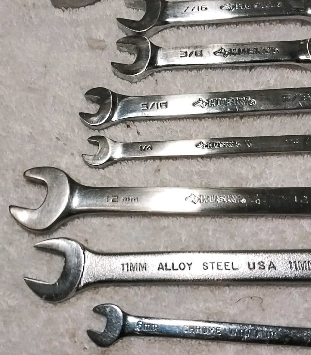 9pc HUSKY SAE-METRIC ASSORTED TYPES & SIZES