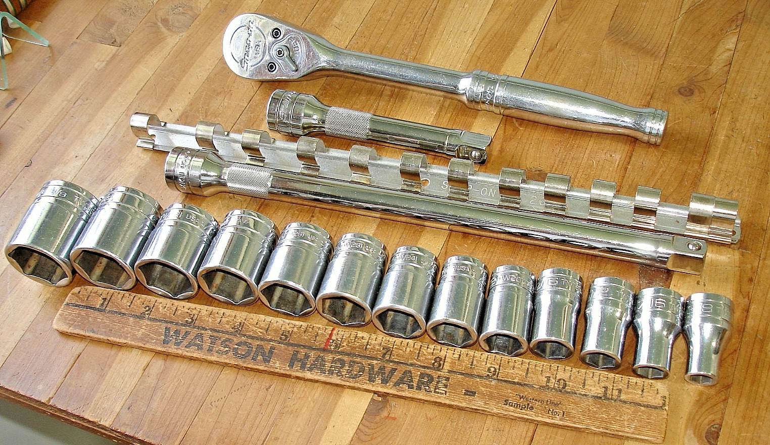 SNAP-ON 17 PIECE 1/2 DRIVE SAE SOCKET SET RATCHET EXTENSIONS MECHANICS TOOLS USA