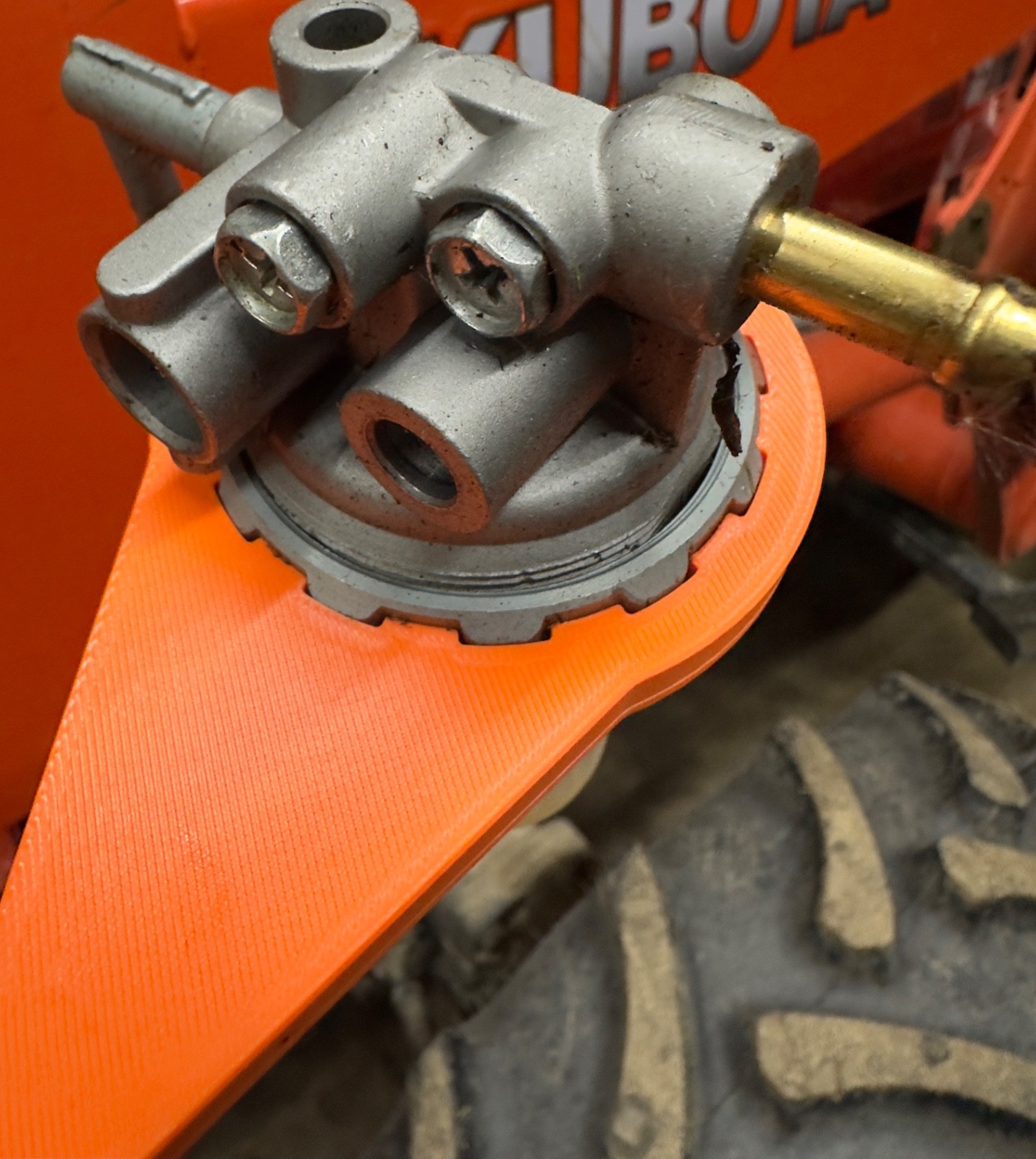 Fuel Filter Wrench Tool – Compatible with Kubota® Tractors