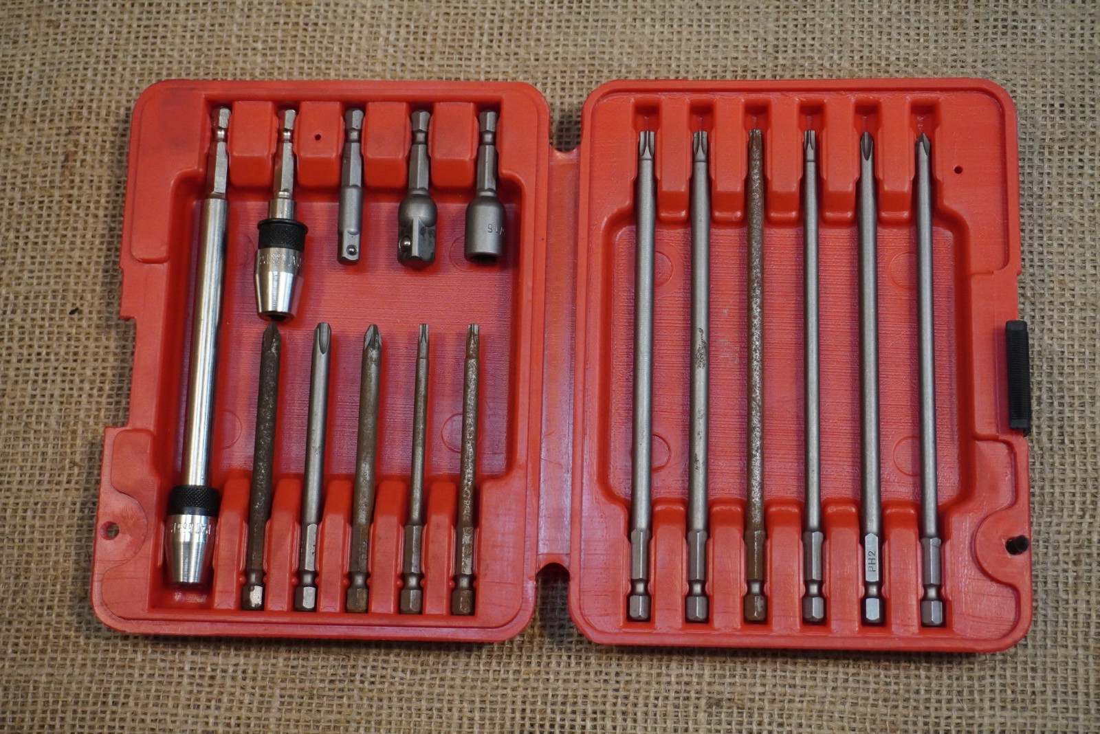MAC 16 Piece Quick-Change Fastener Drive Bit Automotive Set