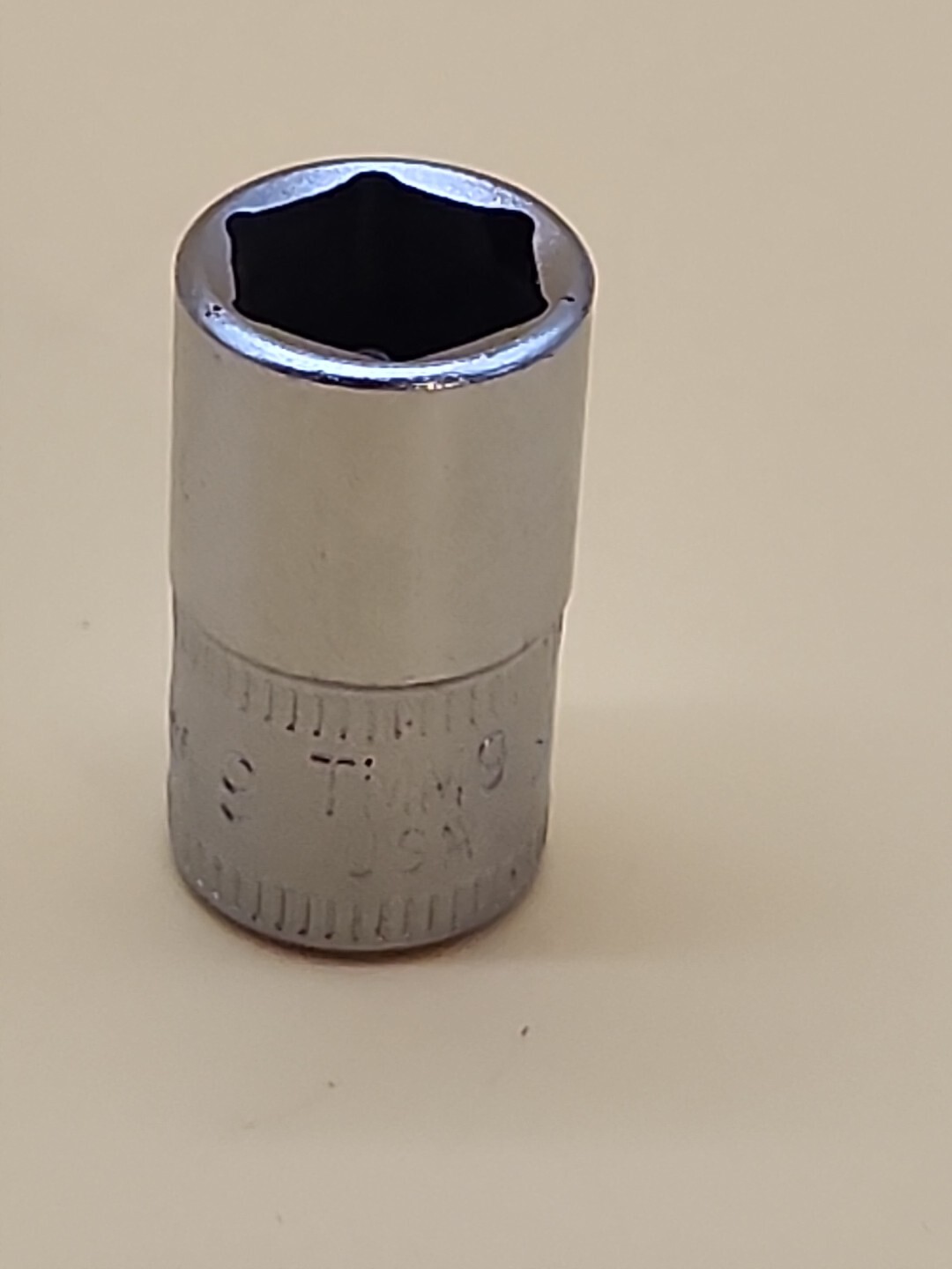 Snap-on Tools 1/4″ Drive 9mm Metric 6 point Shallow Chrome Socket TMM9 USA