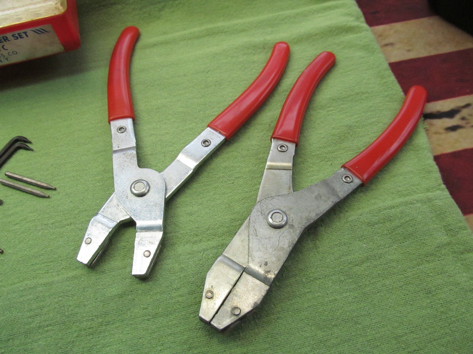 Vtg. J.H. Williams Snap Ring Plier Set no.PL1600C – Internal & External Pliers