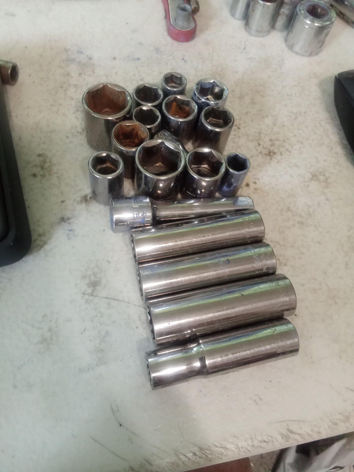 Lot of Various Sizes Craftsman Sockets