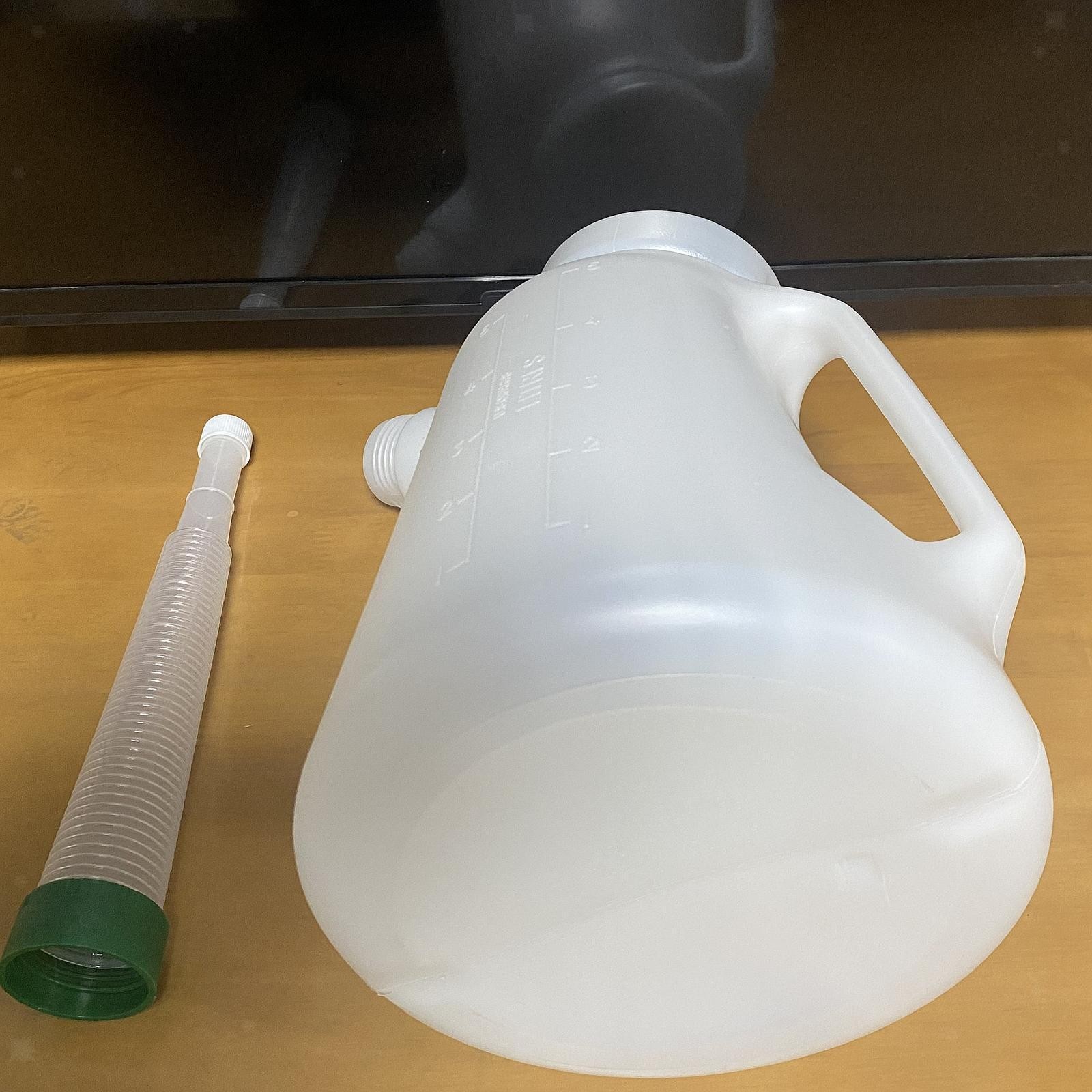 Oil Measuring Jug W/ Lid with Scale 5L Oil Pot Automotive Oil Dispenser Oil