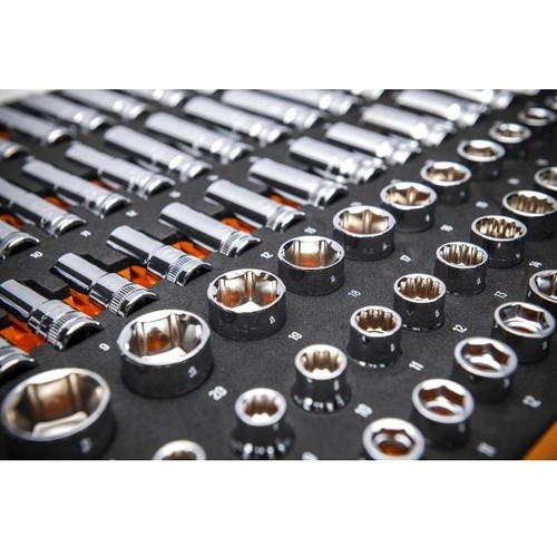 Gearwrench 3/8″ Drive Master Metric Socket Set, Foam Storage Tray, 104 Piece