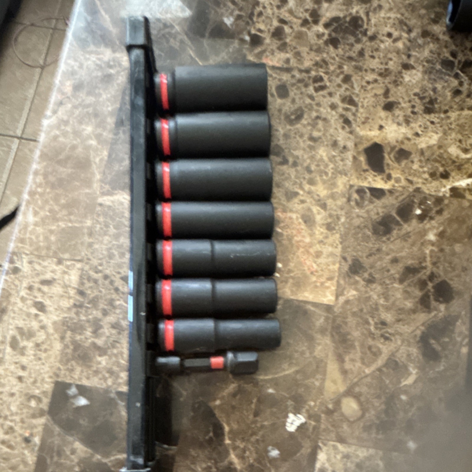 Miluakee Sockets