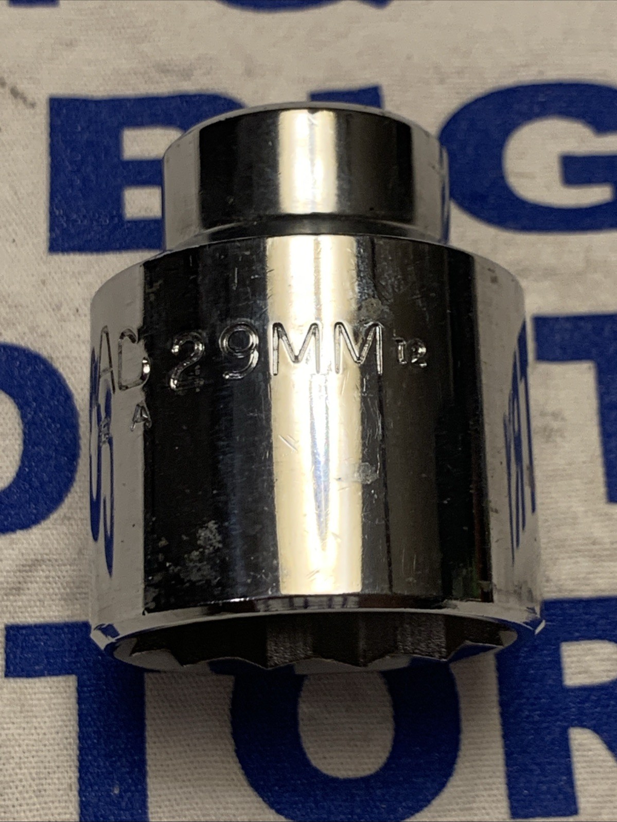 Mac Tools USA 1/2″ Drive 29mm Shallow 12pt Chrome Socket V229MM