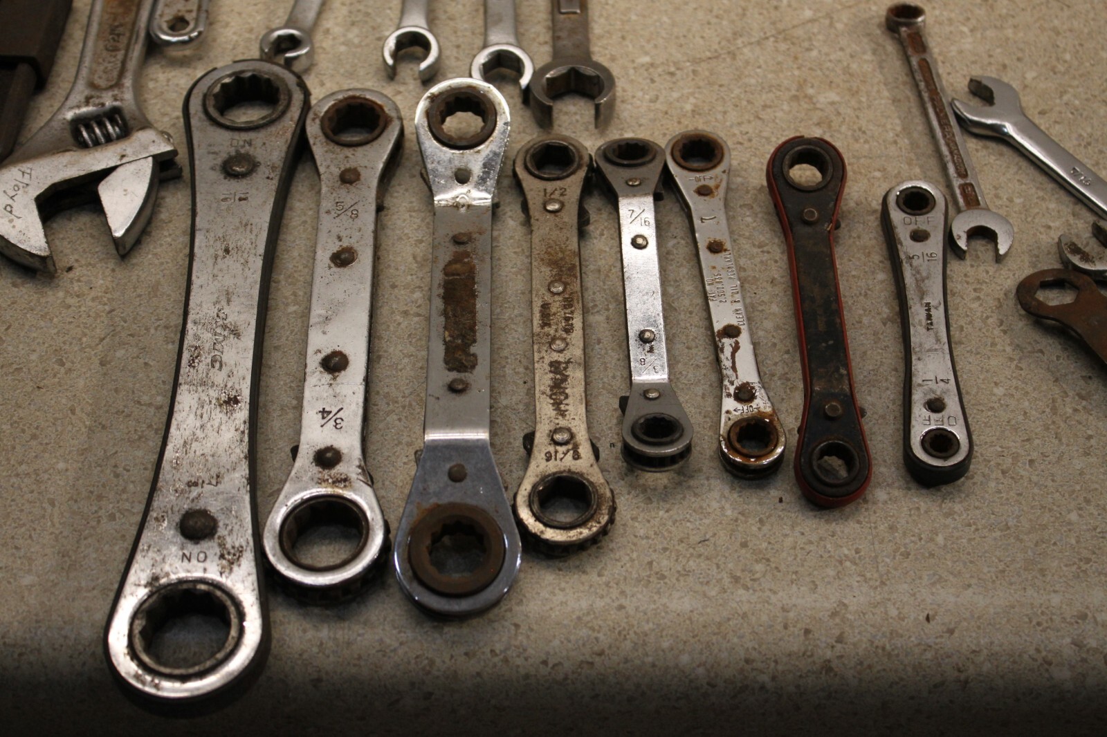 Lot Of Various Size SAE & Metric Wrenchs Line Wrench Vintage Old Tools 8432