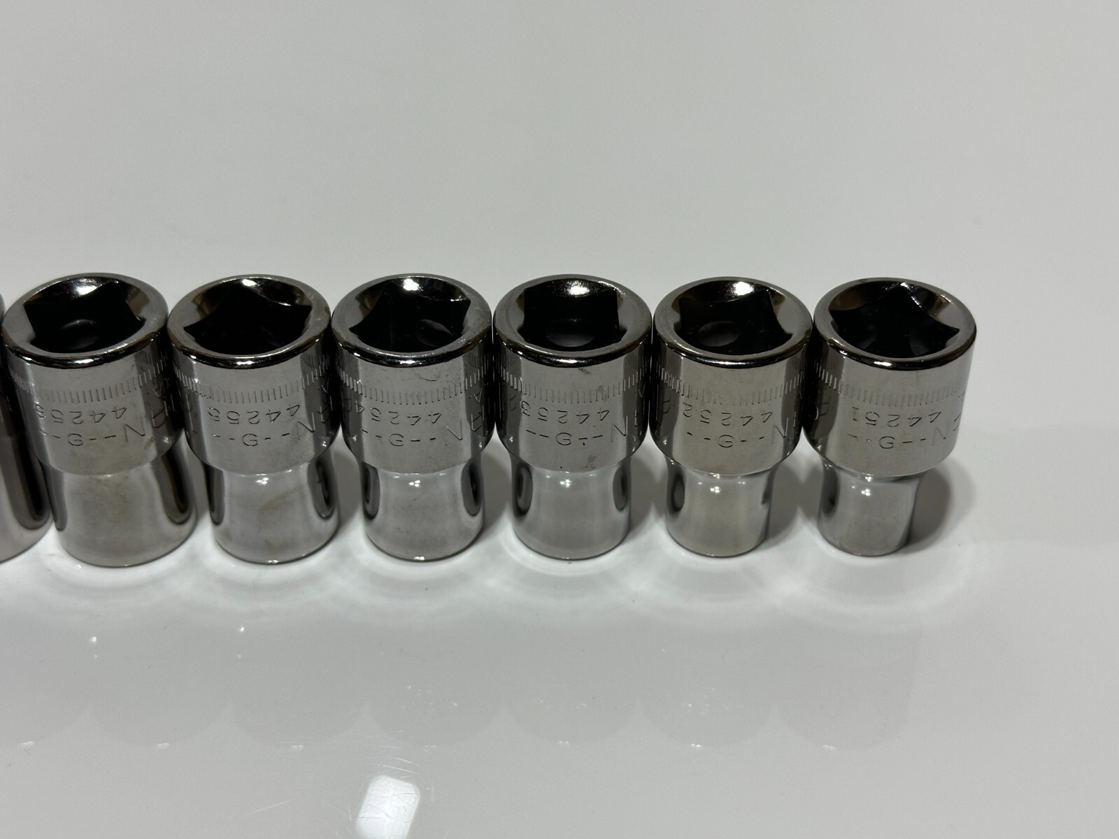 Craftsman USA NOS 10pc Metric 9mm to 19mm Shallow Socket Set, 1/2″ Drive 6 Point