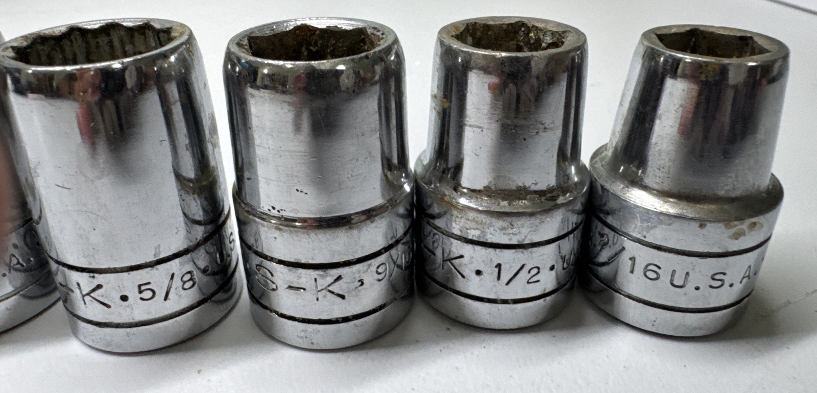 Lot Of 8 SK Asst Size Sockets 15/16, 7/8, 13/16, 11/16 To 7/16