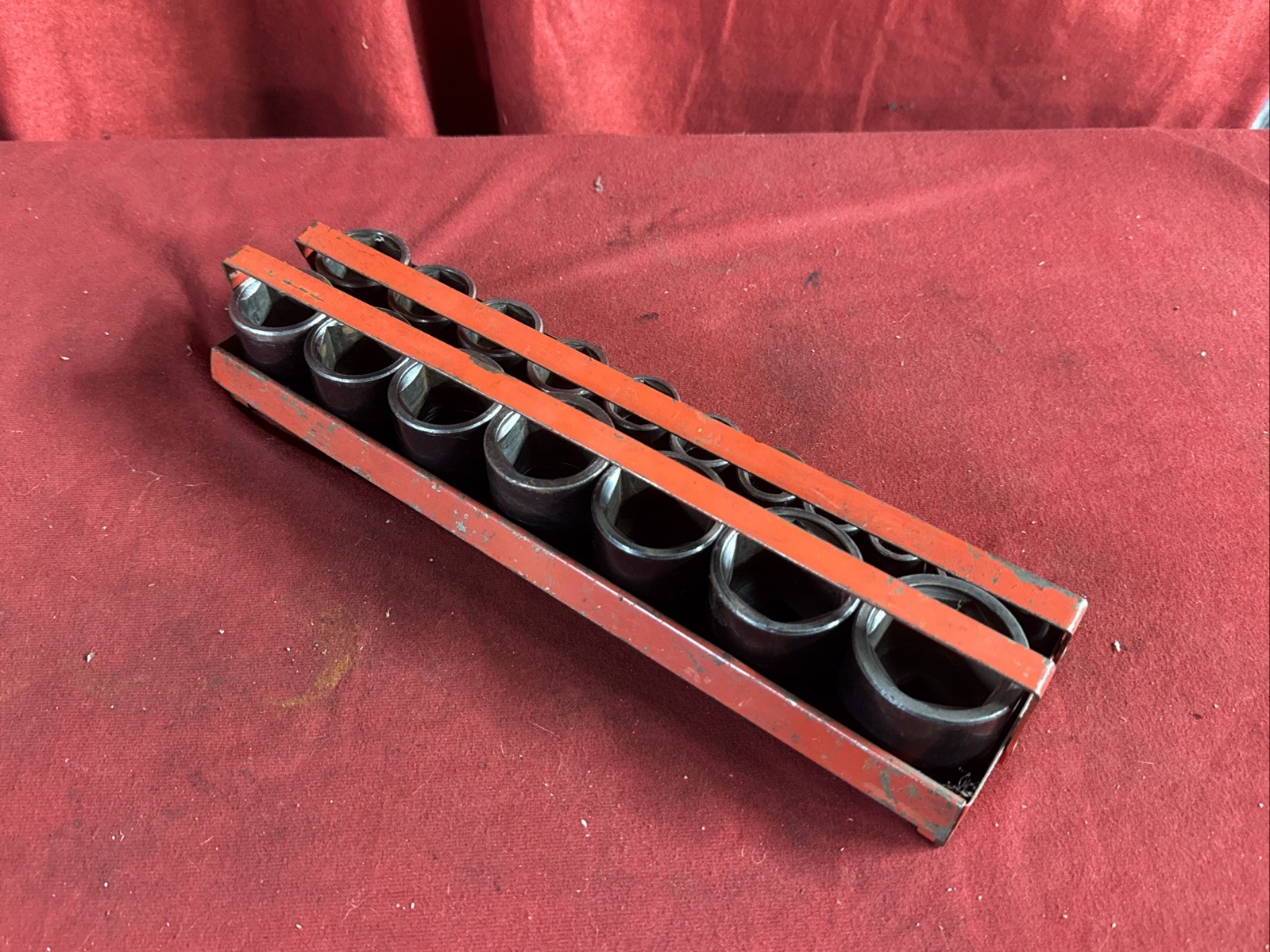Matco 18 Piece 1/2″ Drive 6pt SAE Impact Short Socket Set 7/16 – 1-1/2 w/ Tray