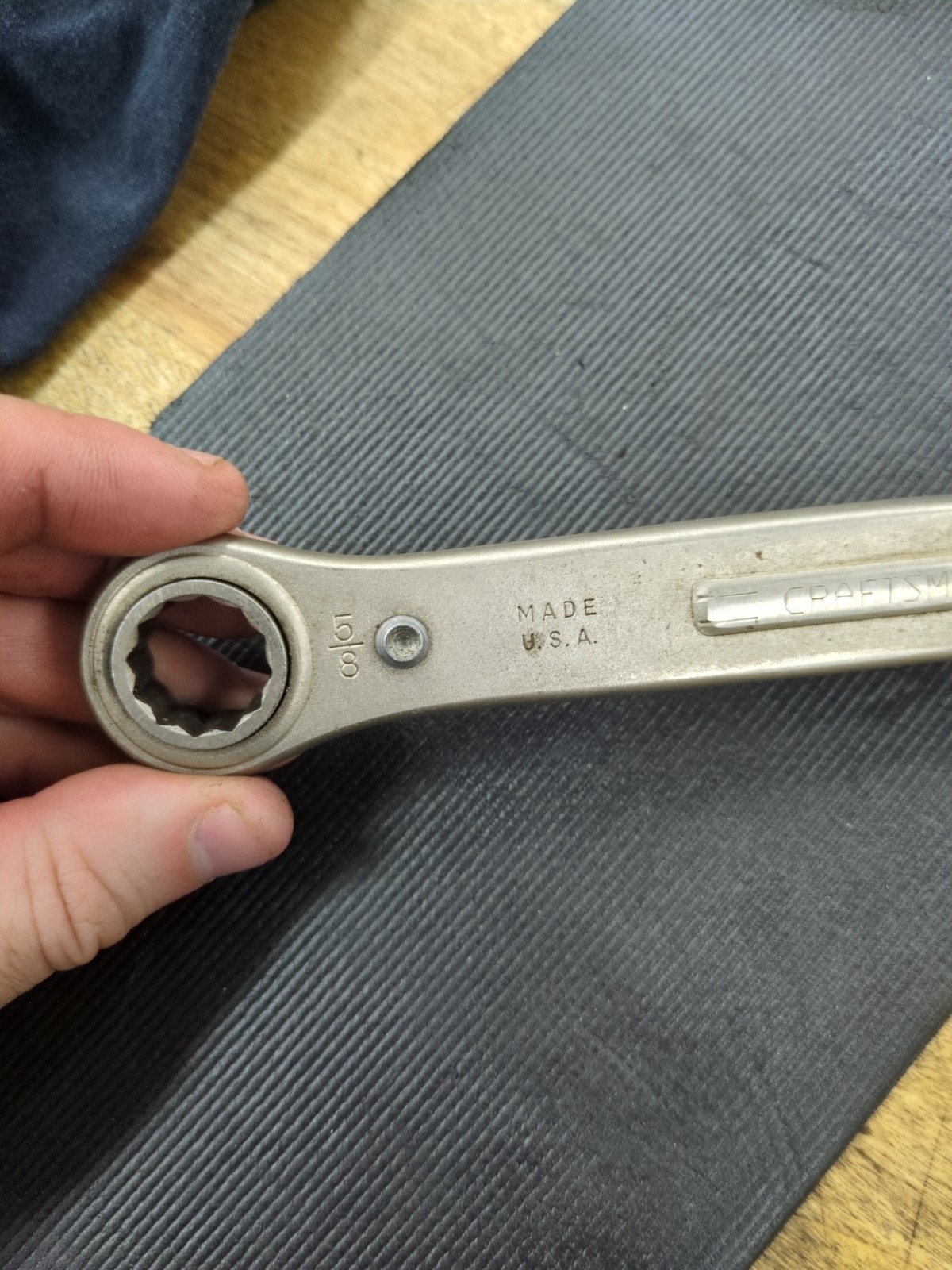 Craftsman 5/8″ x 3/4″ Box End Ratcheting Wrench Made in USA Vintage