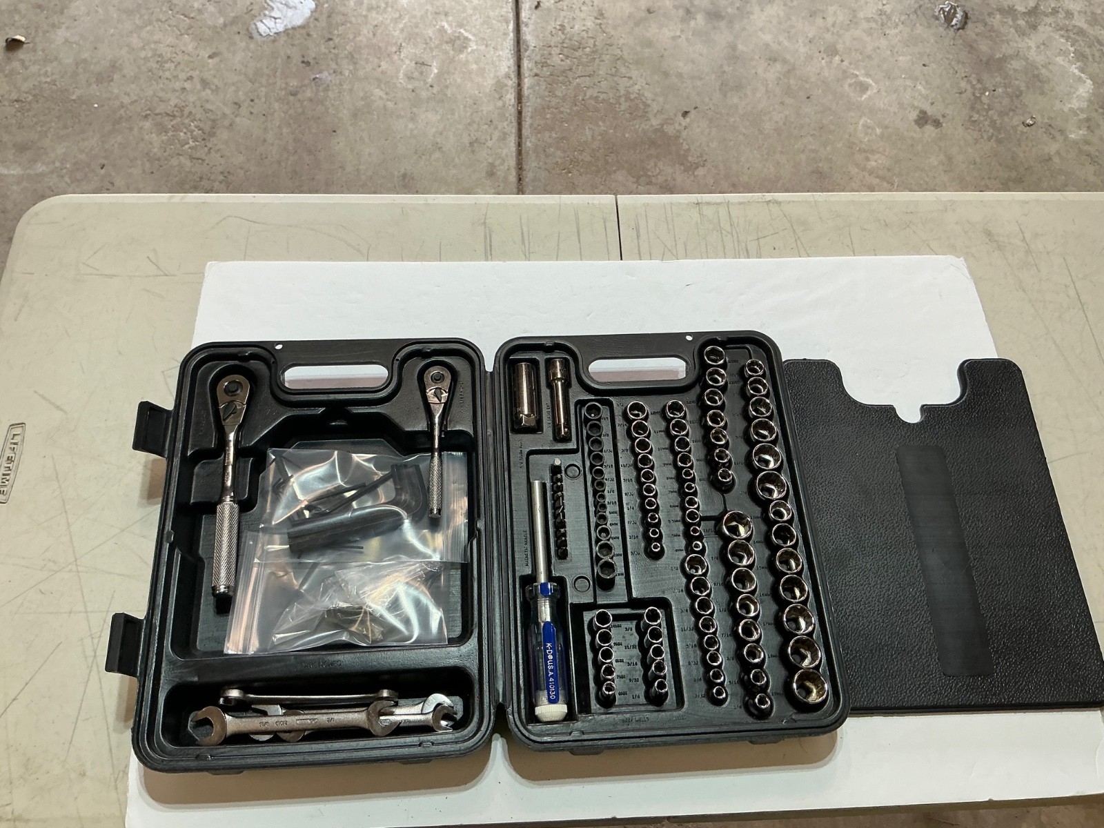 Vtg Allen 119 pc 1/4 & 3/8″ drive socket set USA made rare metric & SAE