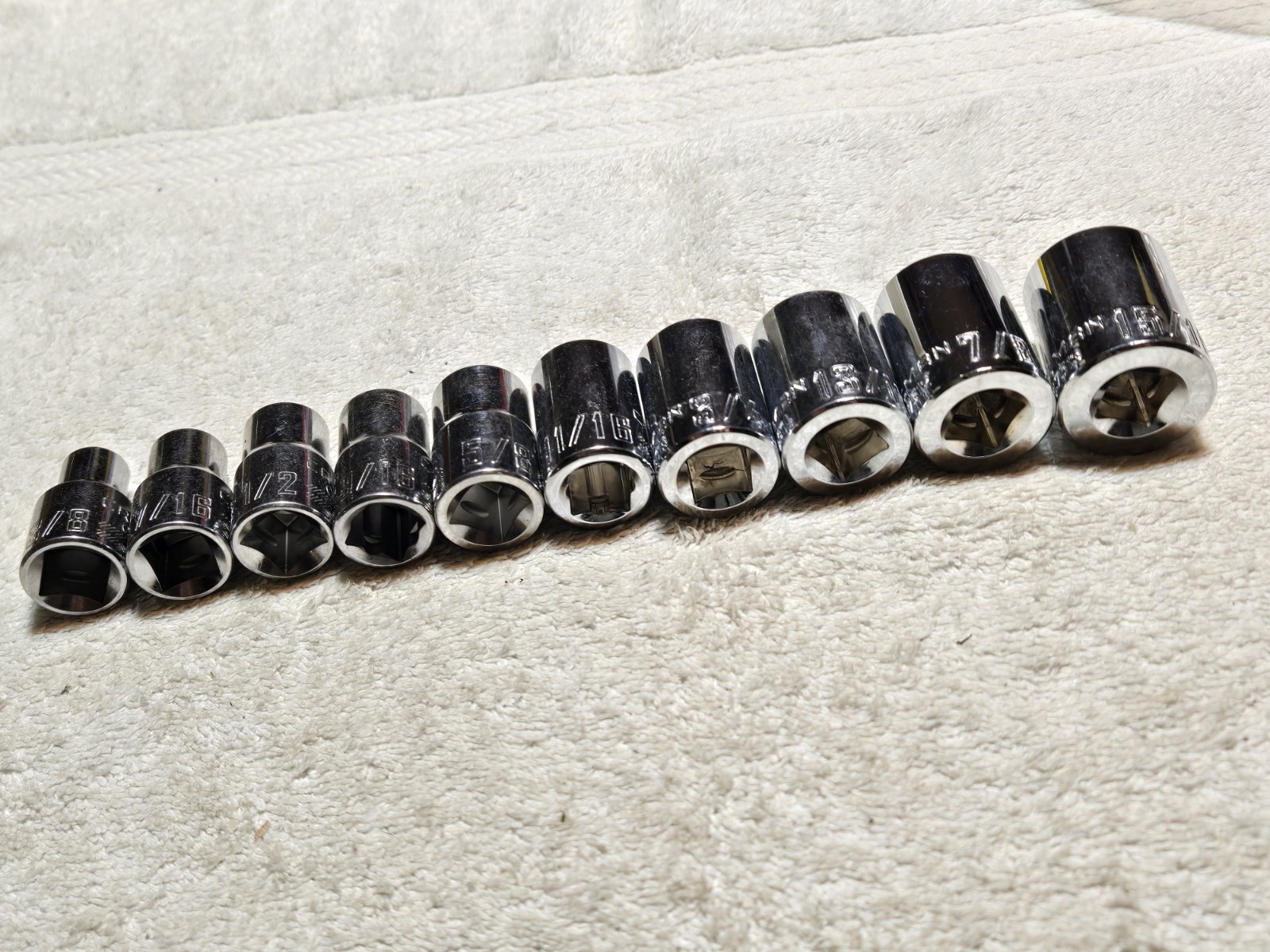 Craftsman SAE Shallow Socket Set 1/2″ Drive 12 Point 3/8″ to 15/16″ 10pc (136)