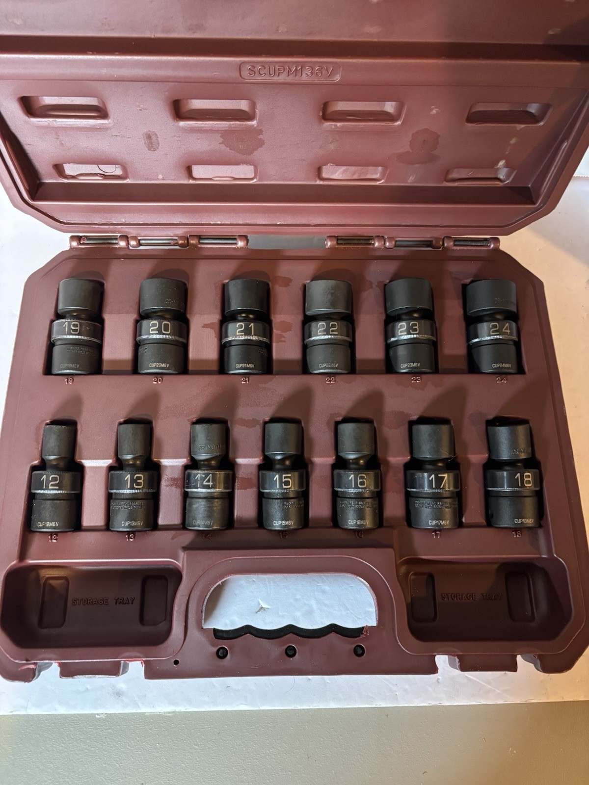 Matco Tools 13 Pc 1/2″ Metric 6 Pt ADV Universal Impact Socket Set – SCUPM136V