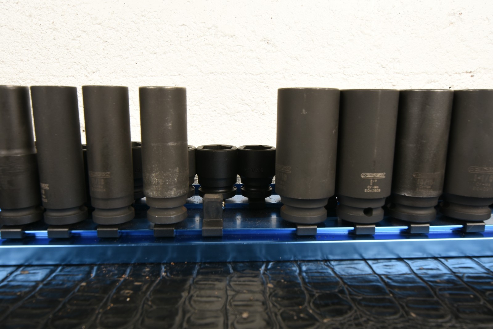Mac Expert 28Pc 1/2″ Drive Deep & Standard Impact Metric Socket Set E041641 READ