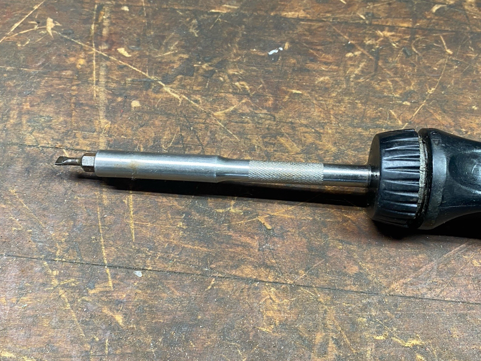 Snap On Tools SSDMR4B Hard Grip Ratcheting Screwdriver Black 2 Bits Magnetic Tip