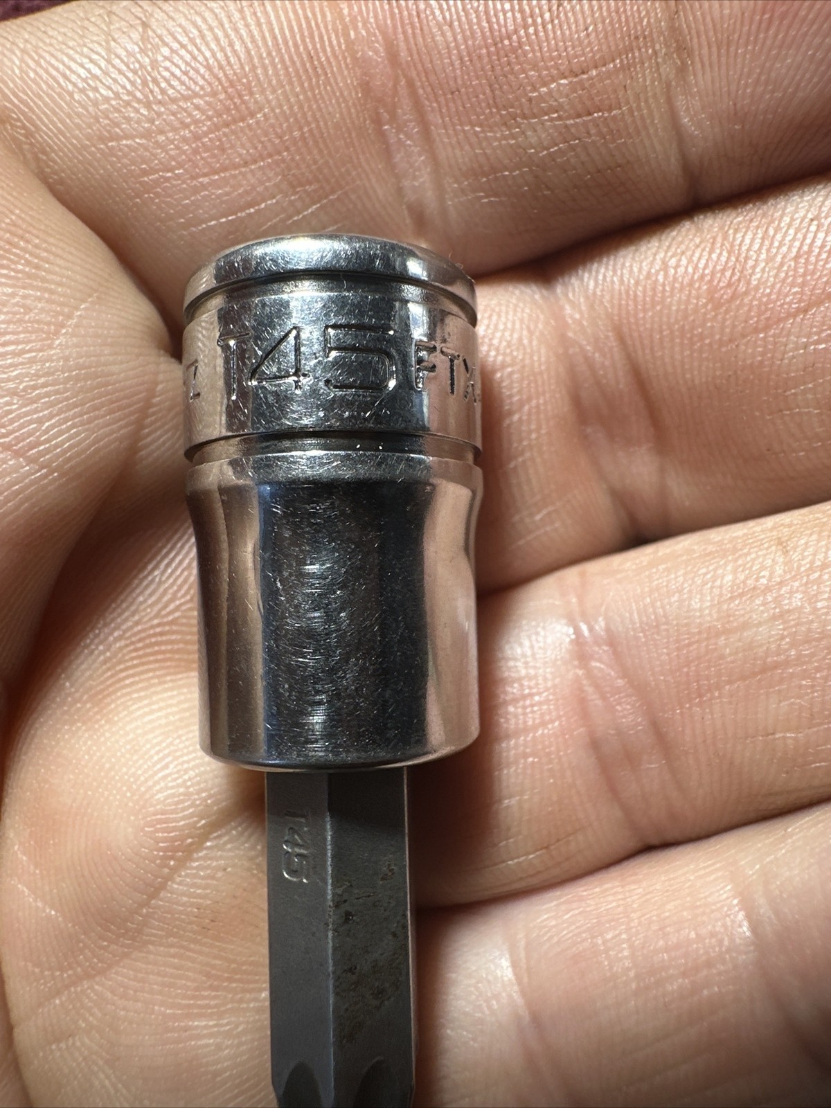 Snap-on Tools USA 3/8″ Drive T45 Standard Torx Bit Chrome Socket FTX45E