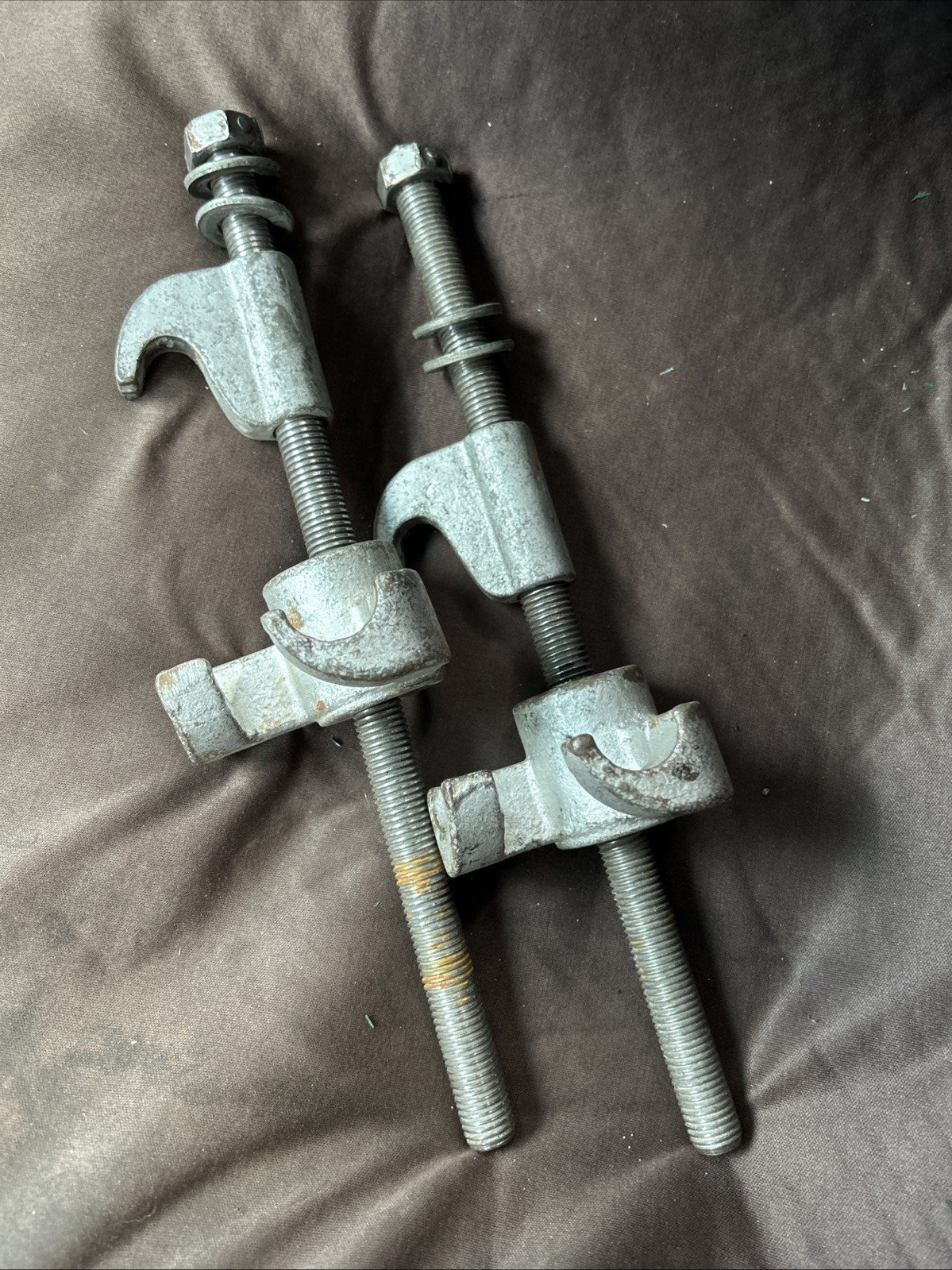 Heavy Duty Coil Spring Compressor. Set Of 2. Strut Compressor Installation Tool