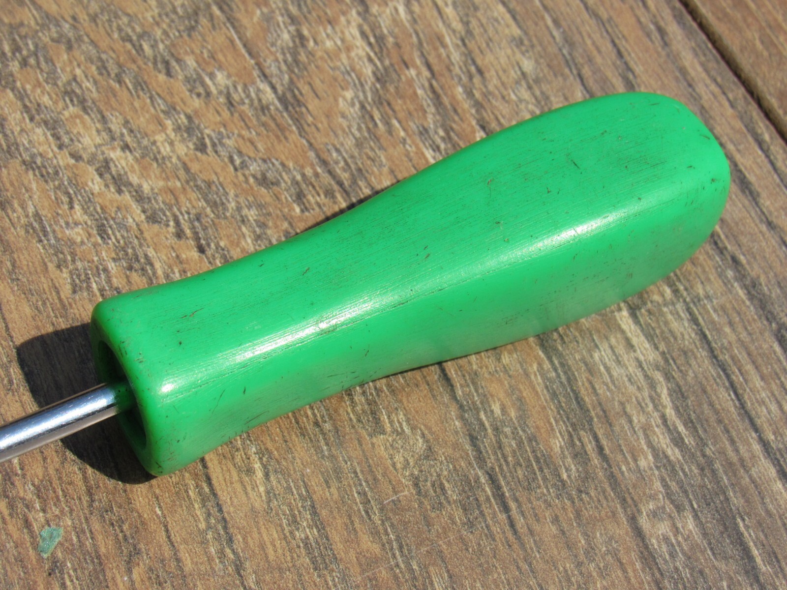MATCO FLAT TIP STRAGHT 6 3/4″ BLADE SLOTED GREEN HANDLE SCREWDRIVER 10 1/4″ OAL